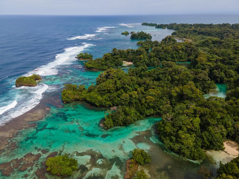 Dolphin Island Private island in the Caribbean Sea 4