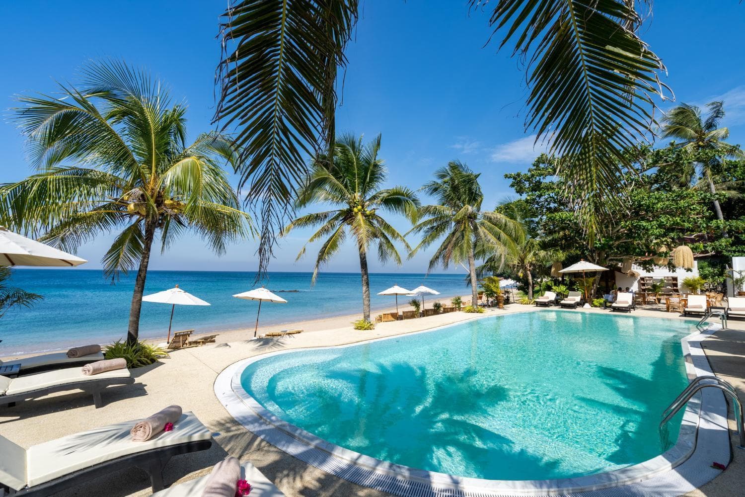 Koh Lanta Beachfront Resort & Land, resort complex with a land parcel on the first line 6
